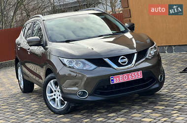Позашляховик / Кросовер Nissan Qashqai 2016 в Івано-Франківську