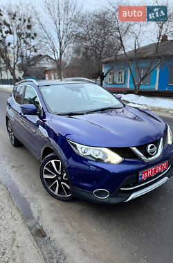Позашляховик / Кросовер Nissan Qashqai 2014 в Сумах