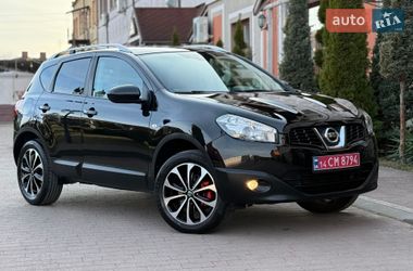 Внедорожник / Кроссовер Nissan Qashqai 2012 в Стрые