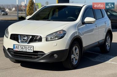 Внедорожник / Кроссовер Nissan Qashqai 2013 в Днепре