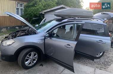 Внедорожник / Кроссовер Nissan Qashqai 2011 в Ивано-Франковске