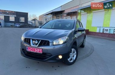 Позашляховик / Кросовер Nissan Qashqai 2010 в Тульчині