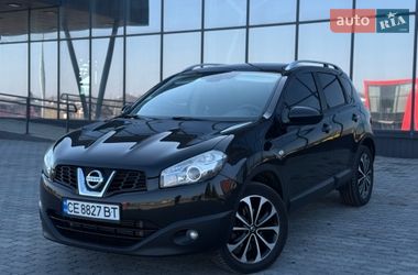 Позашляховик / Кросовер Nissan Qashqai 2011 в Чернівцях