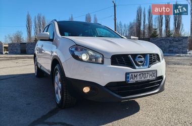 Внедорожник / Кроссовер Nissan Qashqai 2010 в Житомире