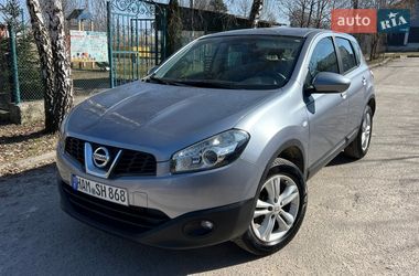 Внедорожник / Кроссовер Nissan Qashqai 2010 в Львове