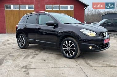 Позашляховик / Кросовер Nissan Qashqai 2011 в Києві