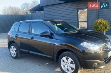 Внедорожник / Кроссовер Nissan Qashqai 2010 в Дубно
