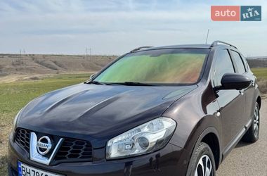 Позашляховик / Кросовер Nissan Qashqai 2013 в Доброславі