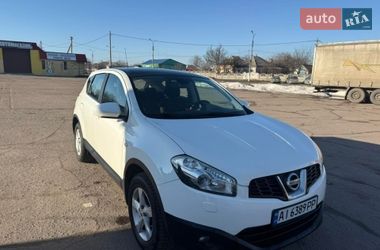 Внедорожник / Кроссовер Nissan Qashqai 2010 в Черкассах