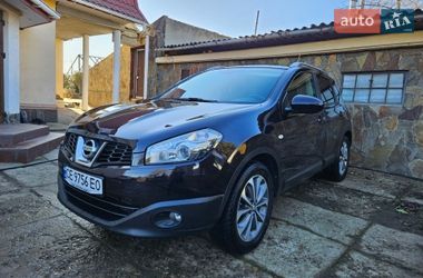 Позашляховик / Кросовер Nissan Qashqai 2010 в Чернівцях