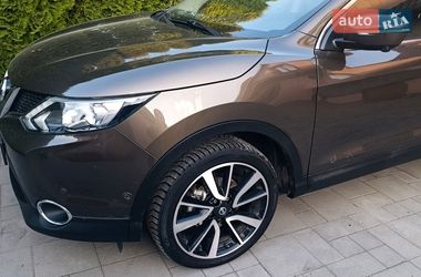 Позашляховик / Кросовер Nissan Qashqai 2014 в Дубні