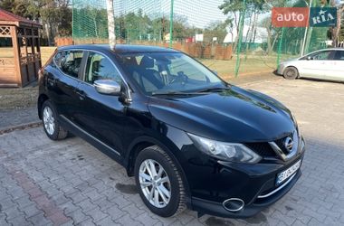 Внедорожник / Кроссовер Nissan Qashqai 2014 в Миргороде