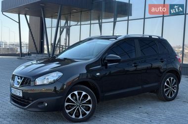 Внедорожник / Кроссовер Nissan Qashqai 2011 в Черновцах
