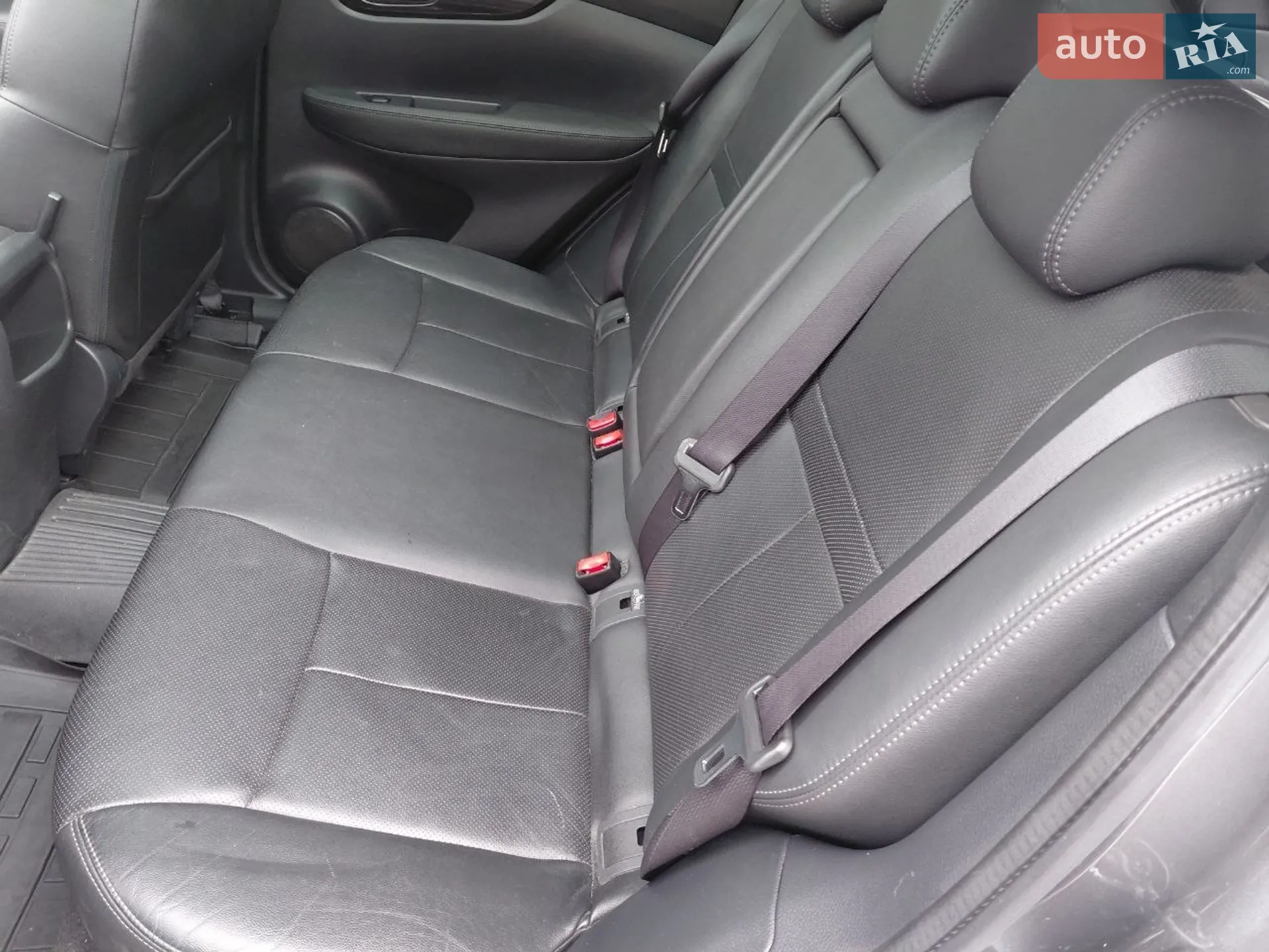 Nissan Qashqai 2015 VIN SJNFDAJ11U1466871 фото оголошення 30 з 44