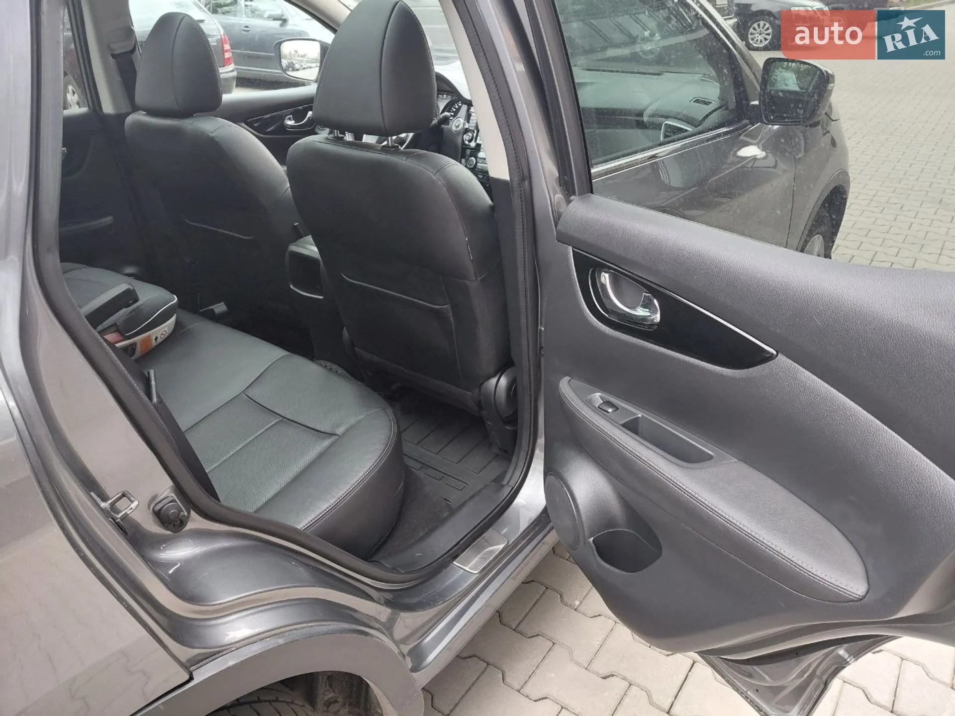 Nissan Qashqai 2015 VIN SJNFDAJ11U1466871 фото оголошення 31 з 44