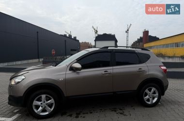 Позашляховик / Кросовер Nissan Qashqai 2011 в Києві