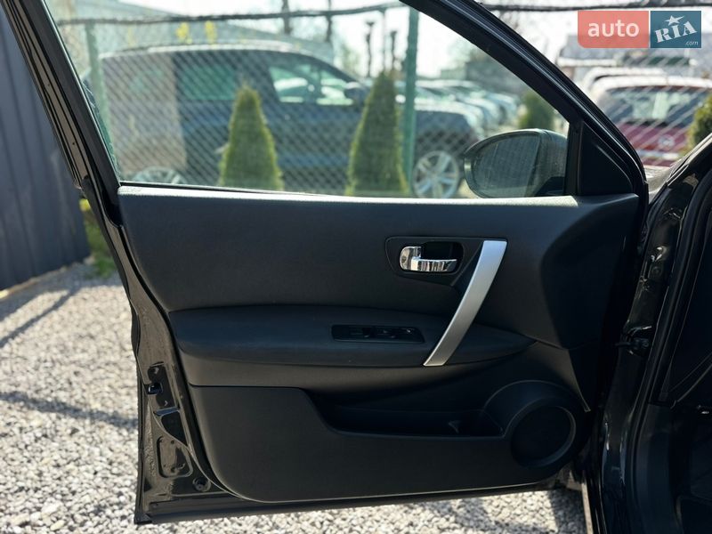 Внедорожник / Кроссовер Nissan Qashqai 2012 в Виннице