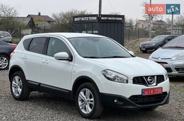 Позашляховик / Кросовер Nissan Qashqai 2012 в Бродах