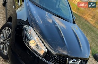 Внедорожник / Кроссовер Nissan Qashqai 2011 в Стрые