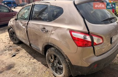 Внедорожник / Кроссовер Nissan Qashqai 2011 в Тернополе