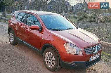 Позашляховик / Кросовер Nissan Qashqai 2008 в Нововолинську