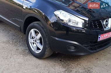 Внедорожник / Кроссовер Nissan Qashqai 2011 в Черновцах