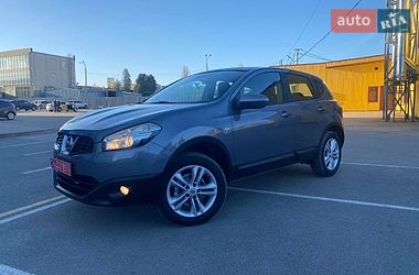Внедорожник / Кроссовер Nissan Qashqai 2010 в Хмельницком