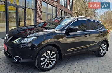Позашляховик / Кросовер Nissan Qashqai 2016 в Тернополі