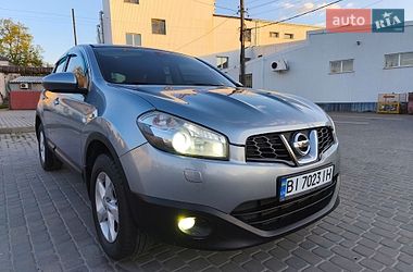 Внедорожник / Кроссовер Nissan Qashqai 2010 в Кременчуге