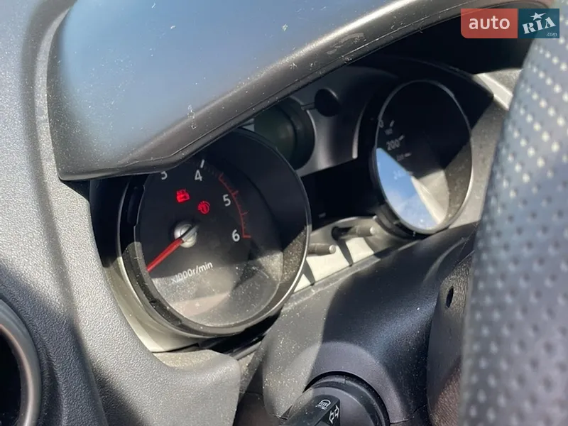 Nissan Qashqai 2008 VIN SJNFCAJ10U1302063 фото оголошення 18 з 69