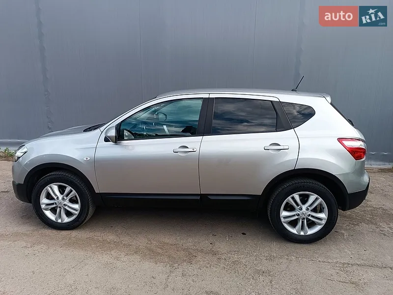 Nissan Qashqai 2013 VIN SJNFCAJ10U2726488 фото оголошення 2 з 61