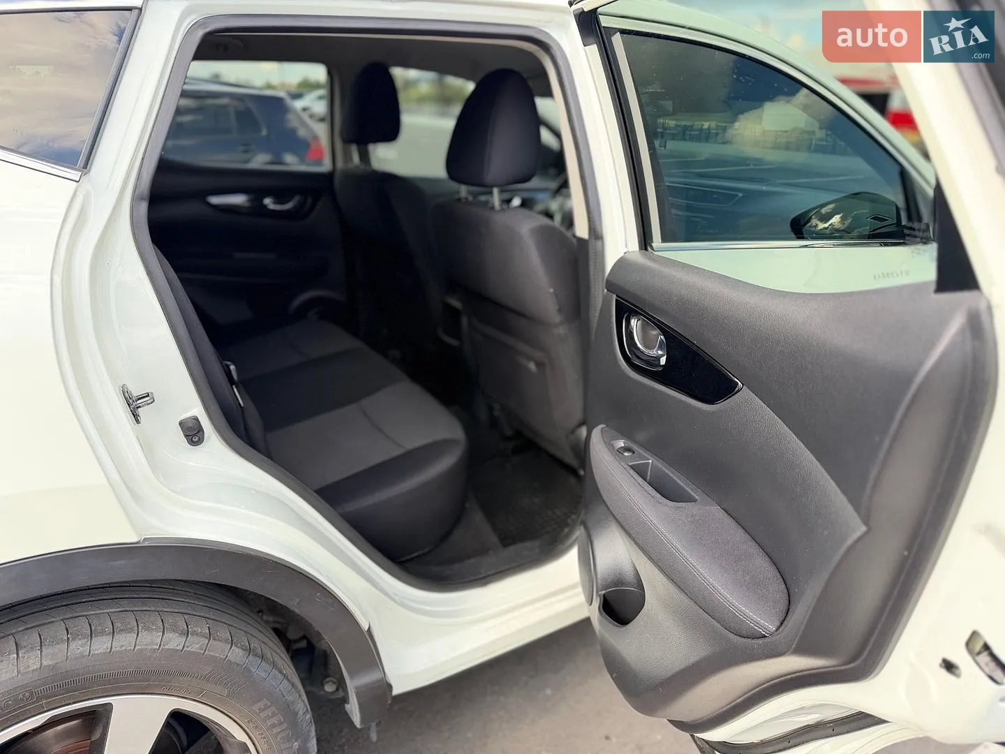 2015 Nissan Qashqai - мініатюра 22