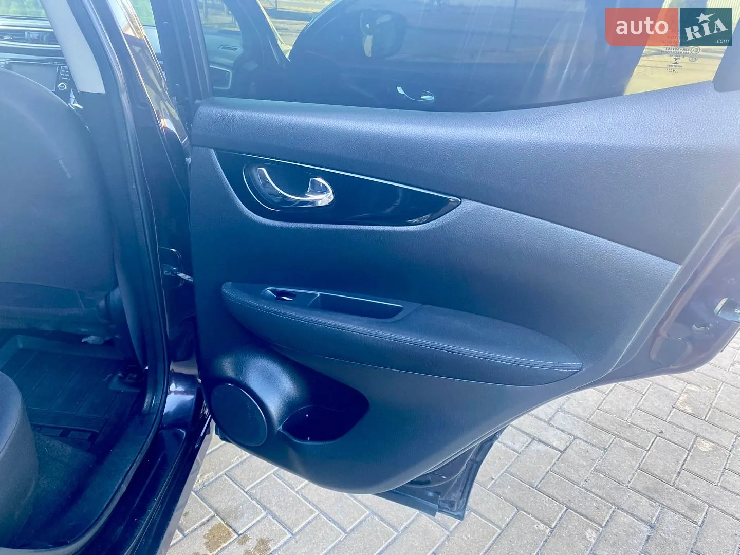2015 Nissan Qashqai - мініатюра 17