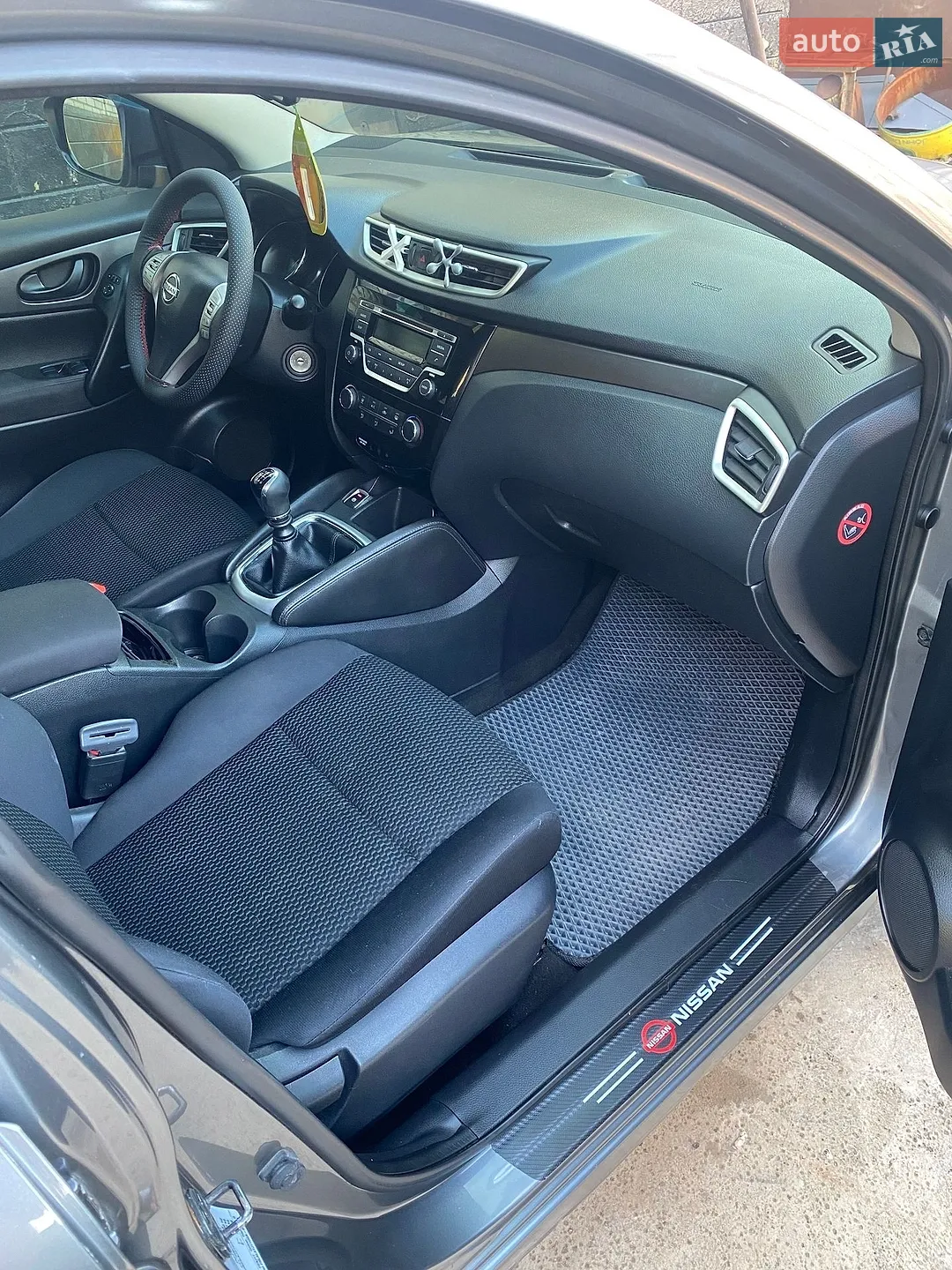 2015 Nissan Qashqai - мініатюра 8