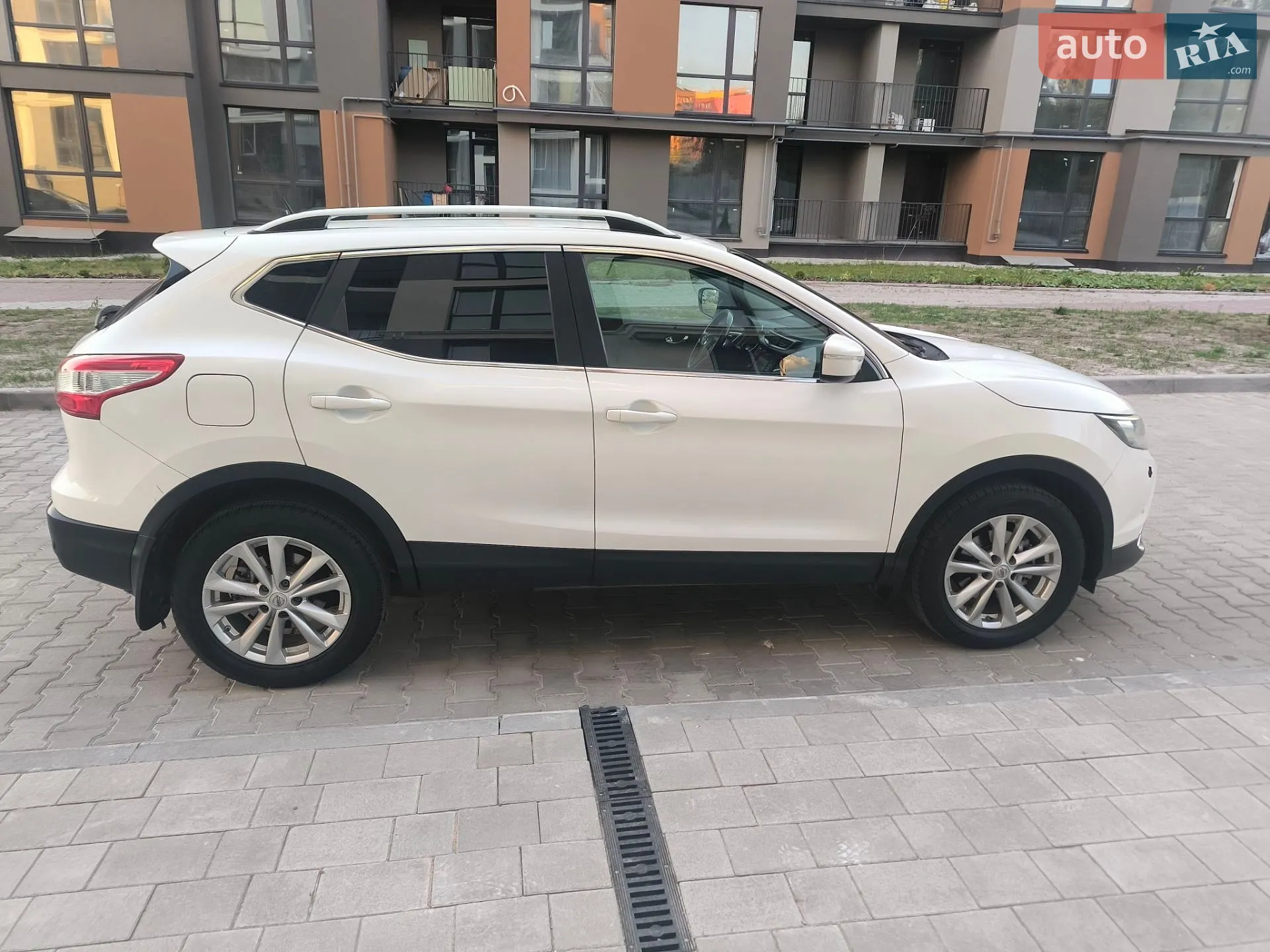 2014 Nissan Qashqai - мініатюра 12