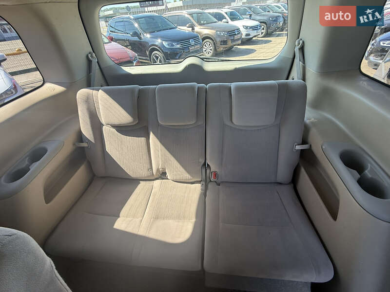 Минивэн Nissan Quest 2016 в Киеве