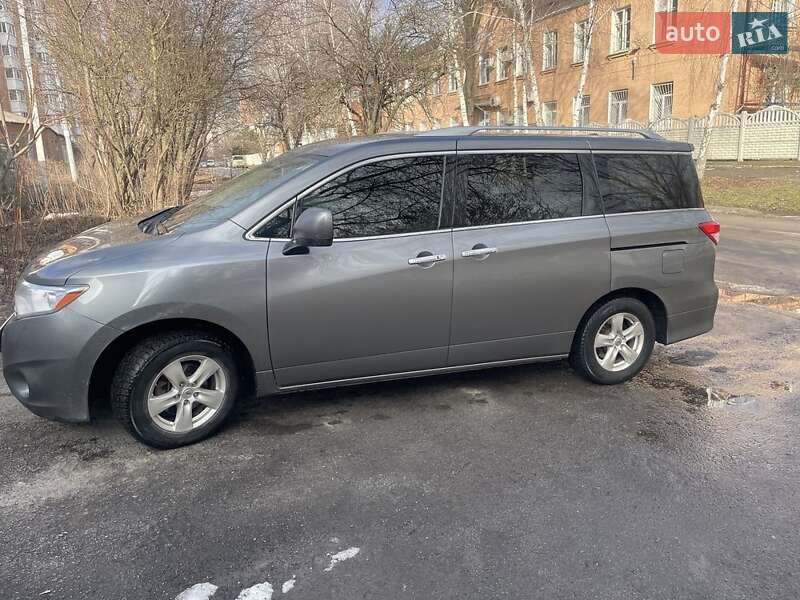 Nissan Quest 2015