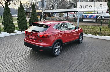 Позашляховик / Кросовер Nissan Rogue Sport 2018 в Києві