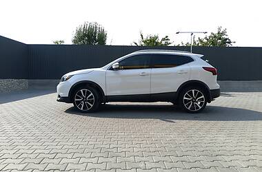 Позашляховик / Кросовер Nissan Rogue Sport 2017 в 