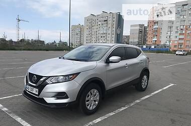 Внедорожник / Кроссовер Nissan Rogue Sport 2020 в Виннице