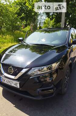 Позашляховик / Кросовер Nissan Rogue Sport 2020 в Дубні