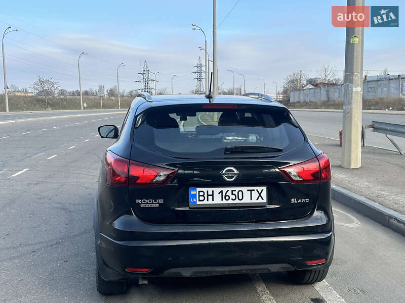 Внедорожник / Кроссовер Nissan Rogue Sport 2017 в Одессе фото 5 Внедорожник / Кроссовер Nissan Rogue Sport 2017 в Одессе
