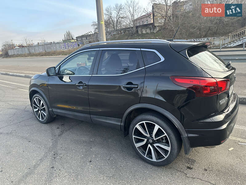 Внедорожник / Кроссовер Nissan Rogue Sport 2017 в Одессе фото 6 Внедорожник / Кроссовер Nissan Rogue Sport 2017 в Одессе