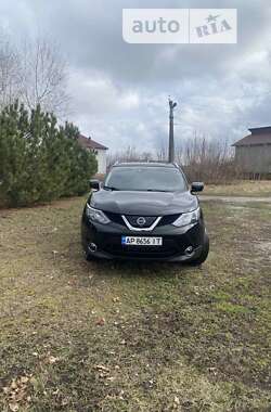 Внедорожник / Кроссовер Nissan Rogue Sport 2017 в Запорожье