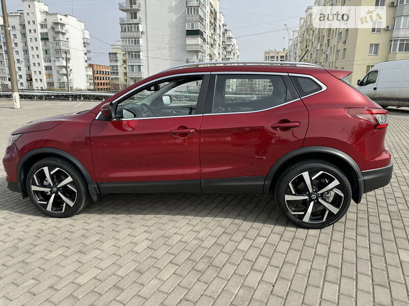 Внедорожник / Кроссовер Nissan Rogue Sport 2019 в Николаеве