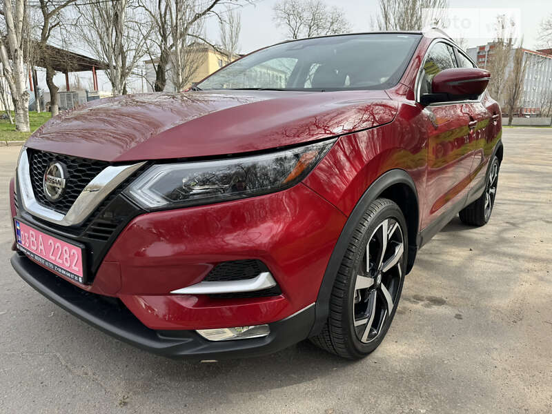 Внедорожник / Кроссовер Nissan Rogue Sport 2019 в Николаеве