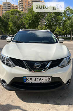 Внедорожник / Кроссовер Nissan Rogue Sport 2017 в Киеве