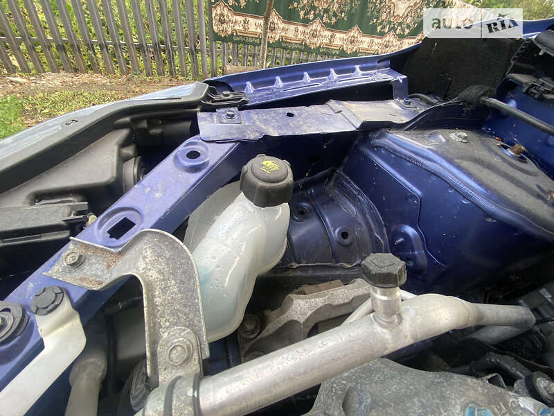 Внедорожник / Кроссовер Nissan Rogue Sport 2020 в Ивано-Франковске