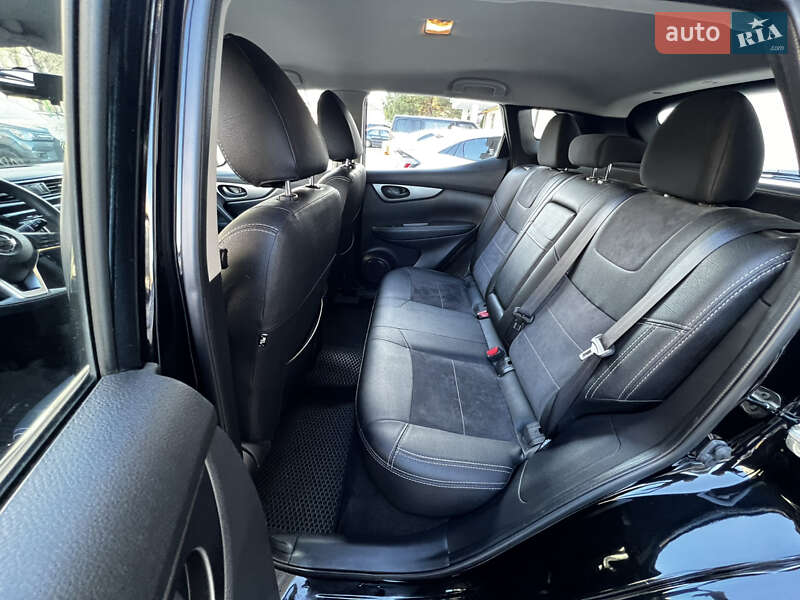 Внедорожник / Кроссовер Nissan Rogue Sport 2018 в Львове фото 22 Внедорожник / Кроссовер Nissan Rogue Sport 2018 в Львове