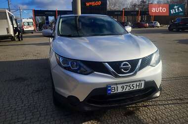 Позашляховик / Кросовер Nissan Rogue Sport 2017 в Полтаві